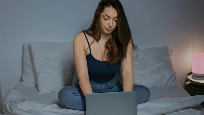 Ignoring your body's sign of fatigue can weigh heavily on your emotional and mental health